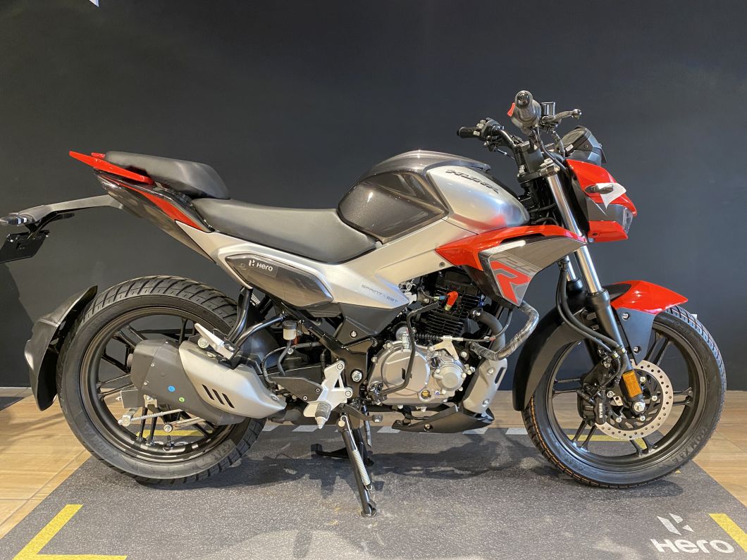 Moto Hero Hunk 125 R 2026 