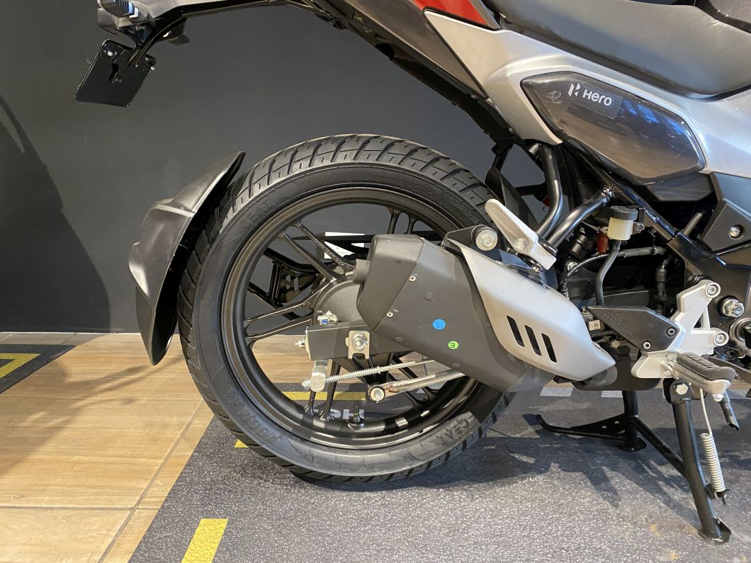 Moto Hero Hunk 125 R 2026 