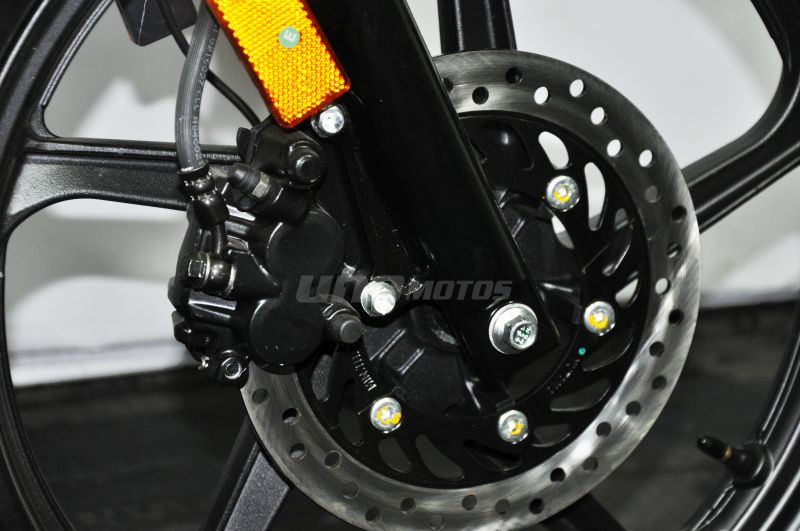Moto Hero Hunk 150 i3s Negro Mate