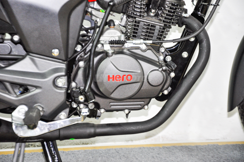 Moto Hero Hunk 150 i3s + Baul sin mataperro