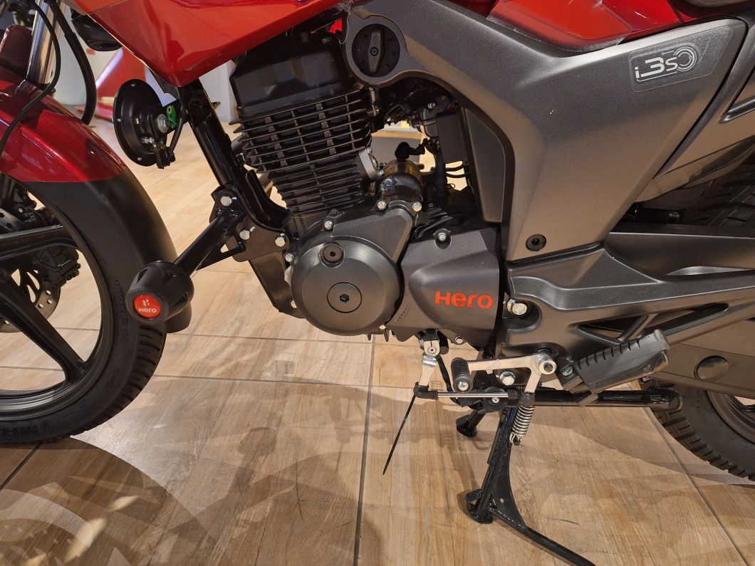 Moto Hero Hunk 150 i3s 