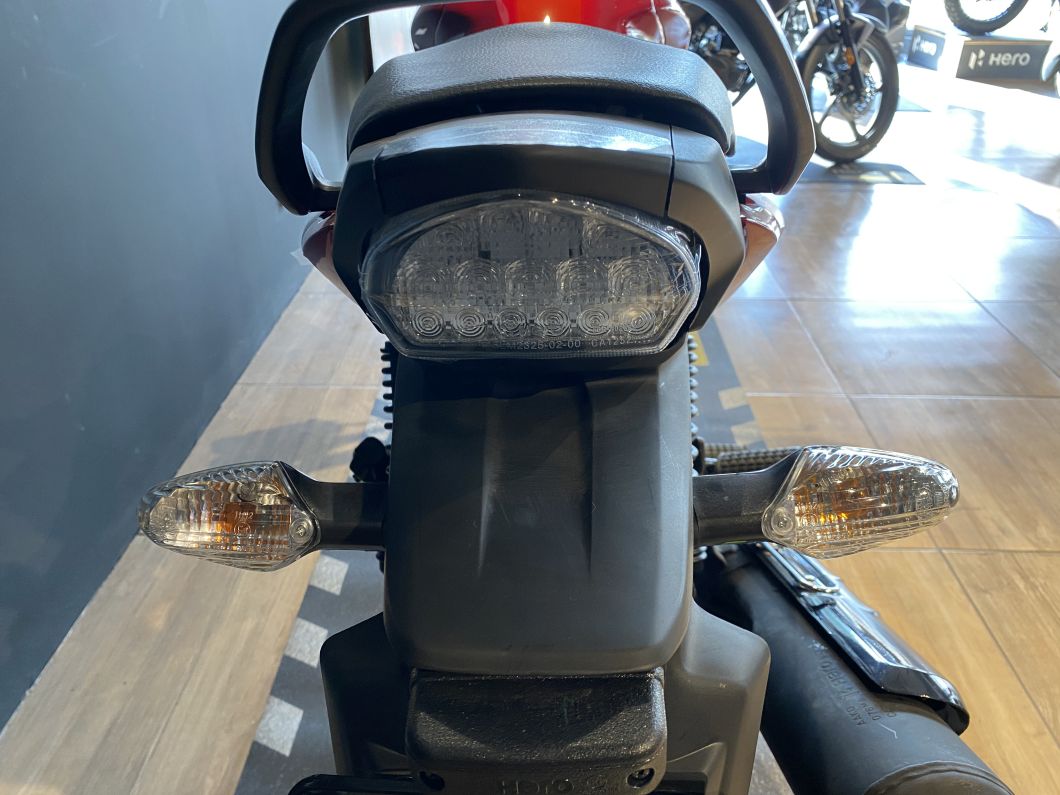 Moto Hero Hunk 150 i3s 