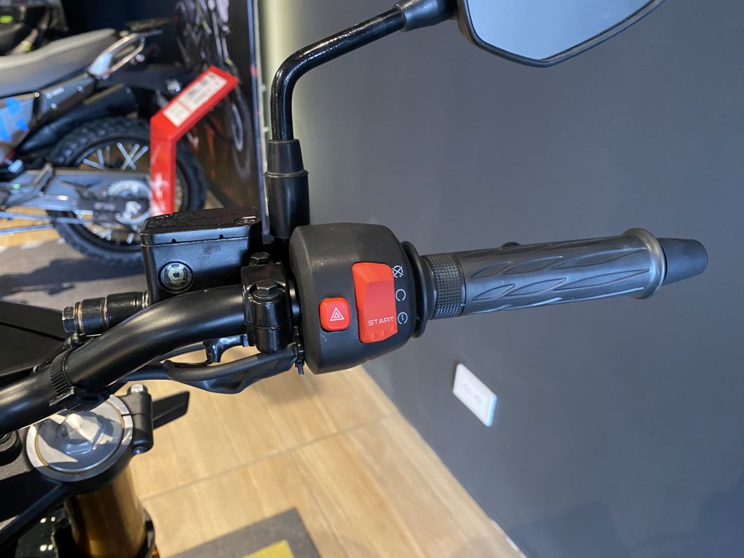 Moto Hero Hunk 160 4v New 2026