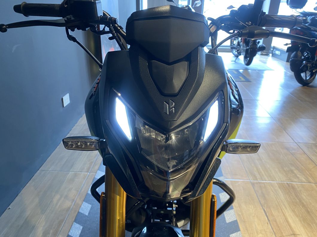 Moto Hero Hunk 160 4v New 2026