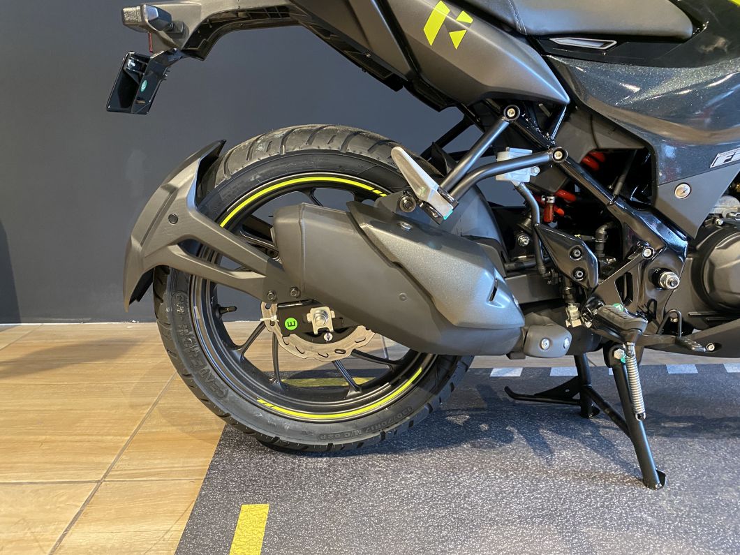 Moto Hero Hunk 160 4v New 2026