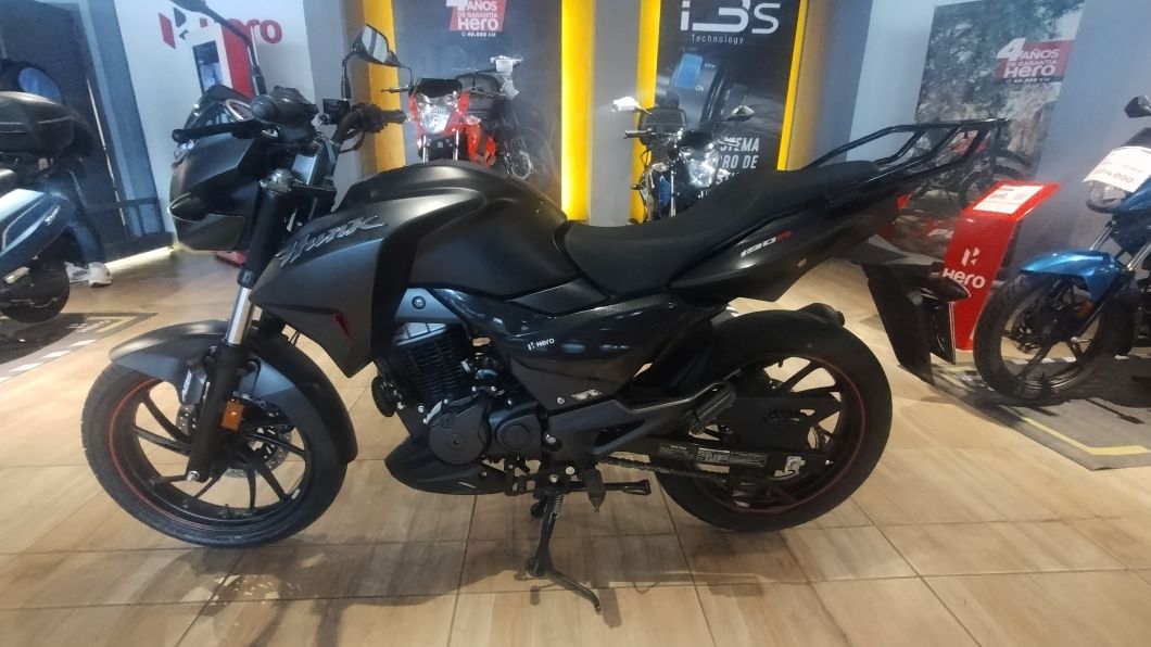 Moto Hero Hunk 190 FI - ABS usado 2022 con 200km int47425