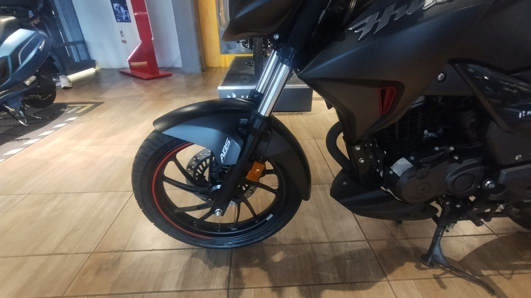 Moto Hero Hunk 190 FI - ABS usado 2022 con 200km int47425