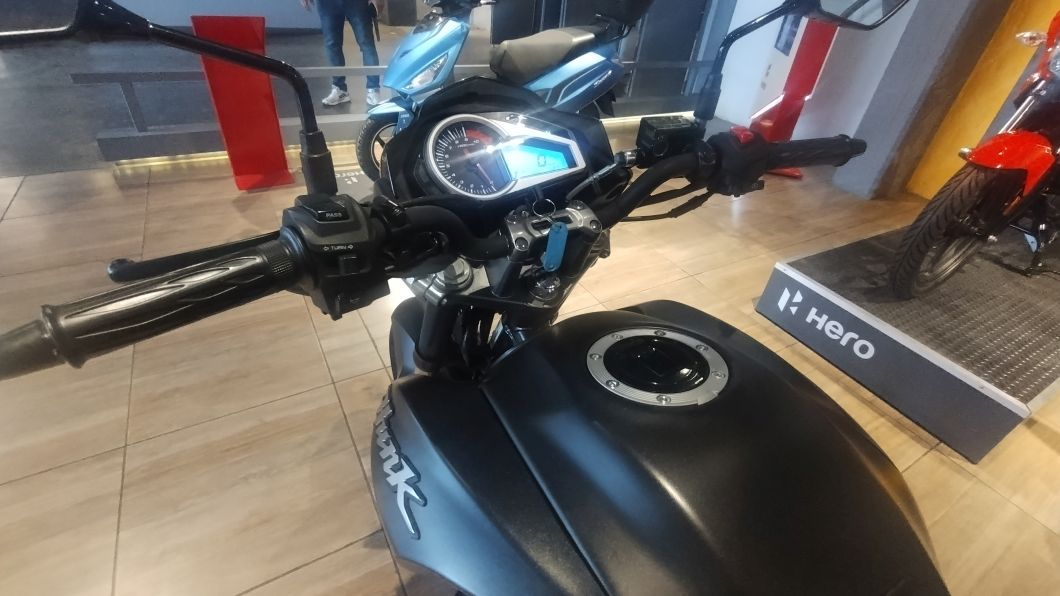 Moto Hero Hunk 190 FI - ABS usado 2022 con 200km int47425