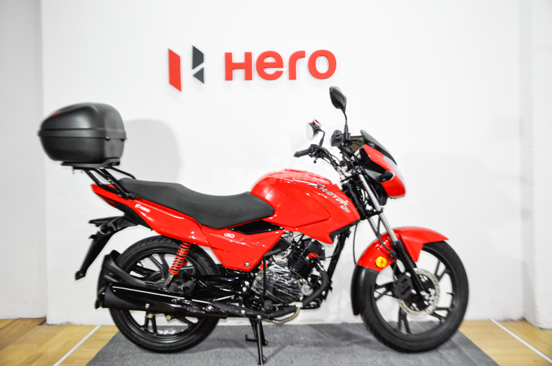 Moto Hero Ignitor 125 i3s + Baul de Regalo