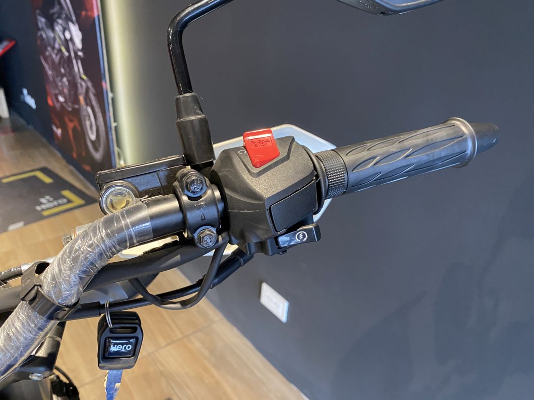 Moto Hero Xpulse 200 