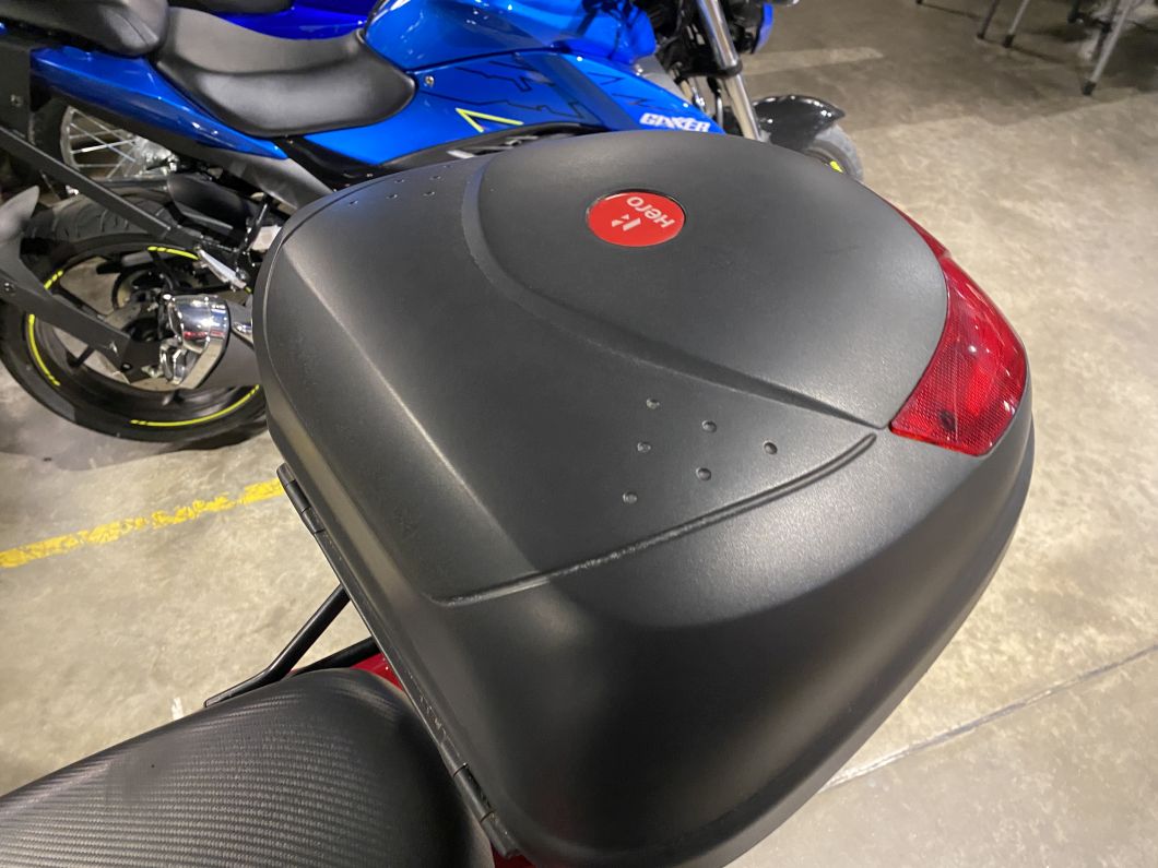Moto Hero Dash 125 usado 2023 con 15000 km 1M