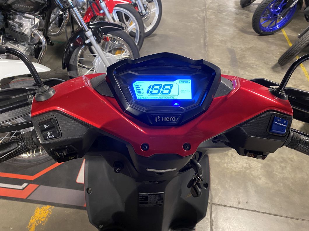 Moto Hero Dash 125 usado 2023 con 15000 km 1M