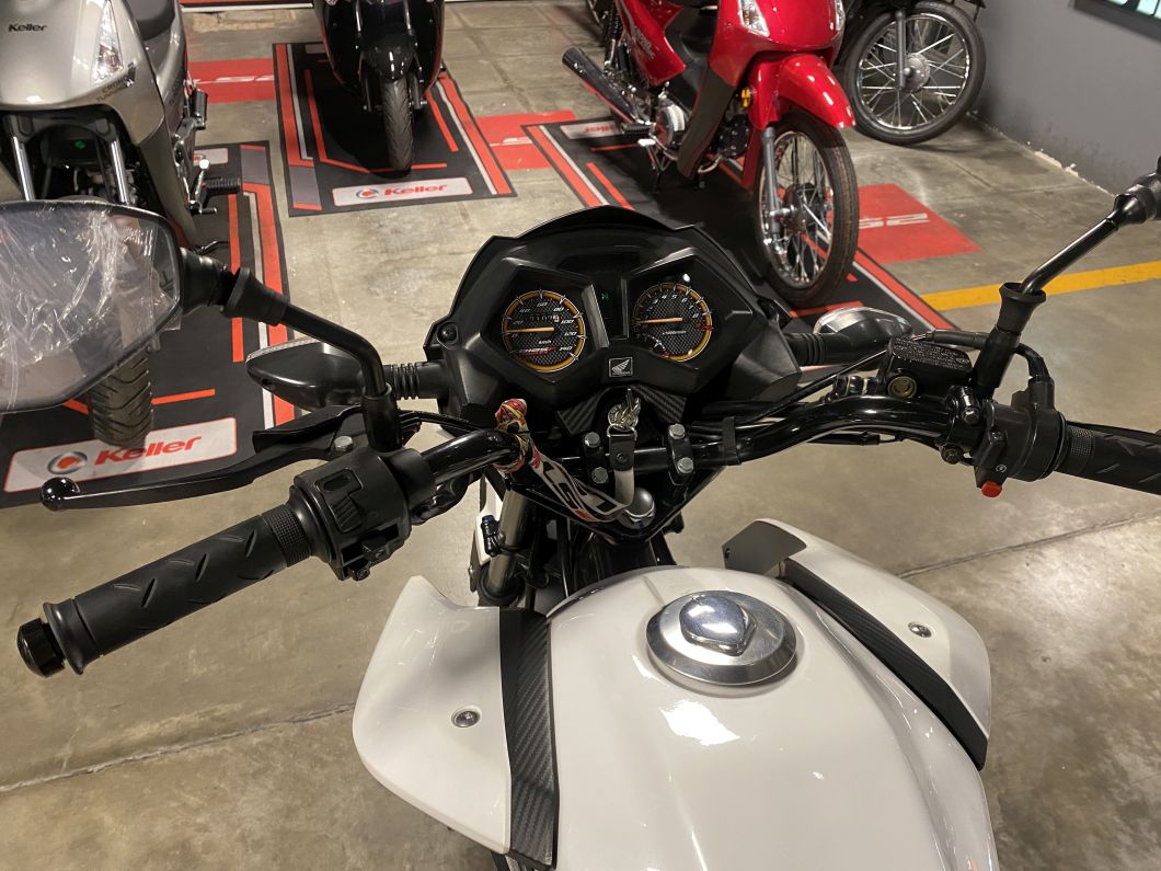 Moto Honda Cb 125 Twister usado 2018 con 17069 km 1M