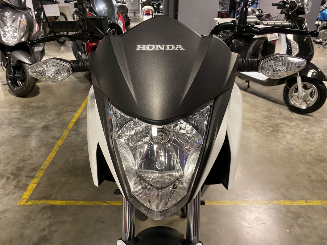 Moto Honda Cb 125 Twister usado 2018 con 17069 km 1M