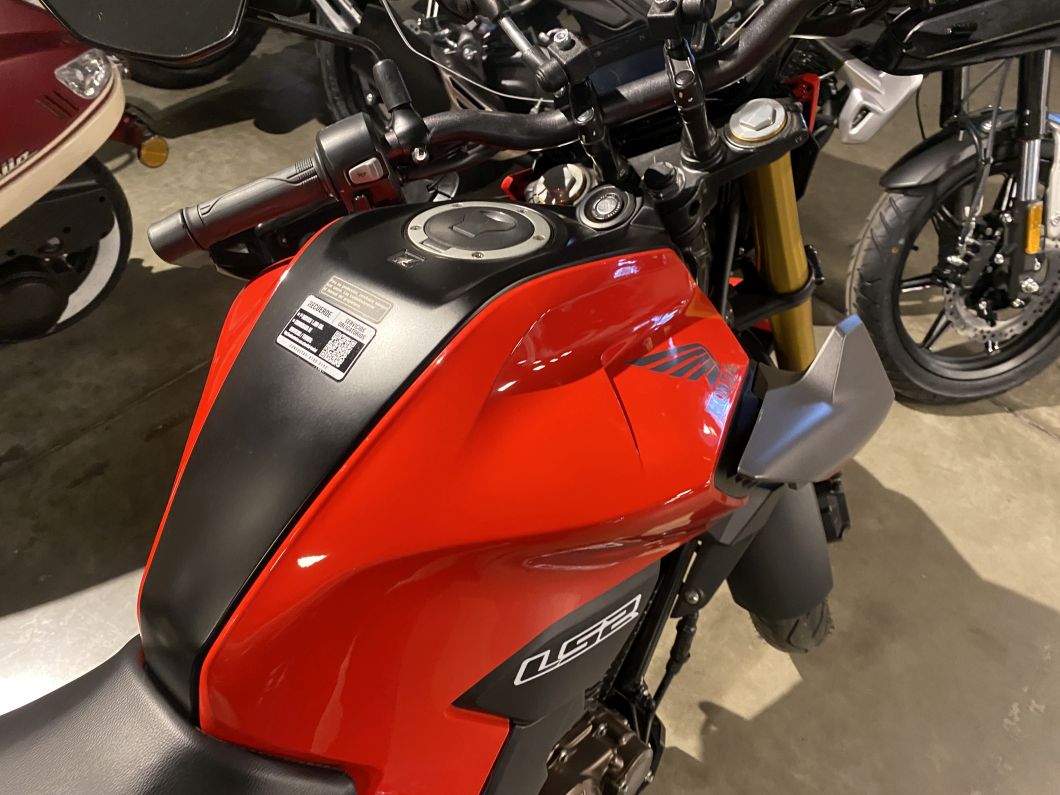 Moto Honda Cb 300 twister usado 2025 con 3000 km 1M