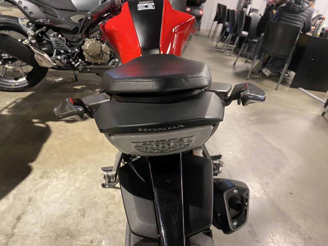 Moto Honda Cb 300 twister usado 2025 con 3000 km 1M