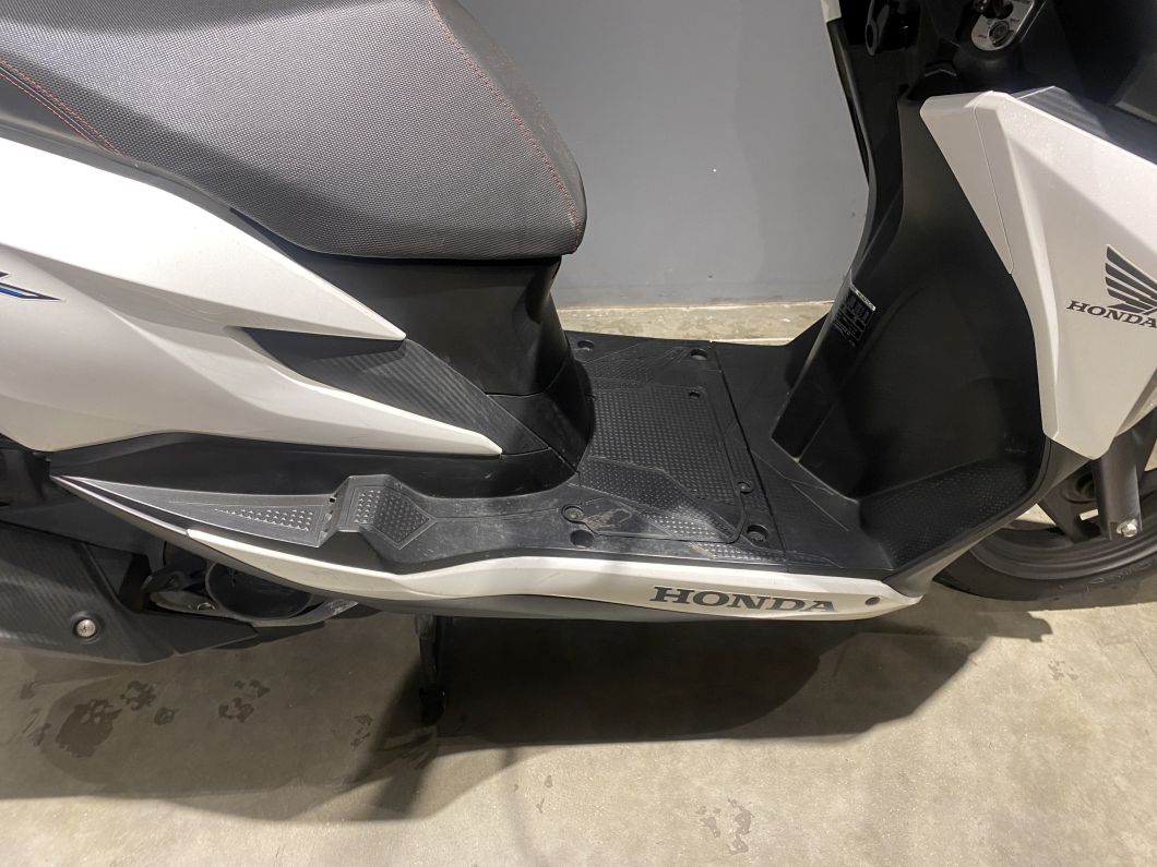 Moto Honda New Elite usado 2019 con 29000 km 1M