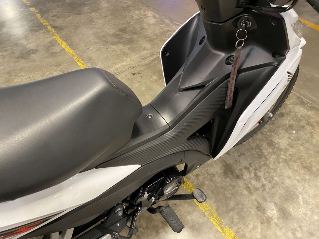 Moto Honda Wave 110 s usado 2022 con 20720km int 50946 1M 