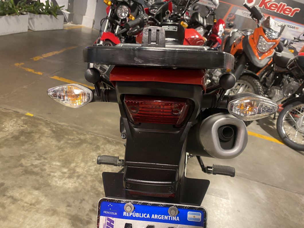 Moto Honda Xr 190 L usado 2023 con 6000 km 1M