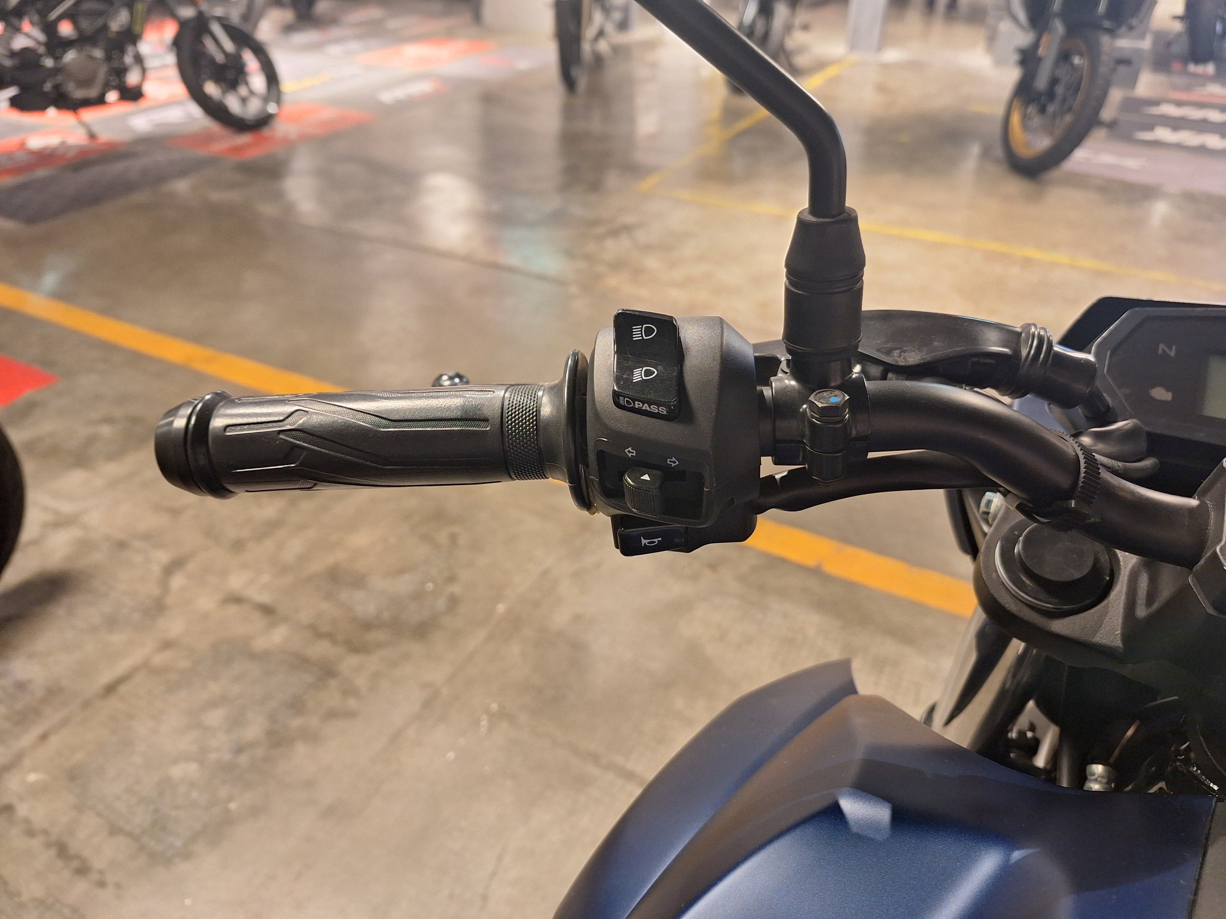 Moto Yamaha FZ25 ABS usado 2024 con 4800km int 46497 1M