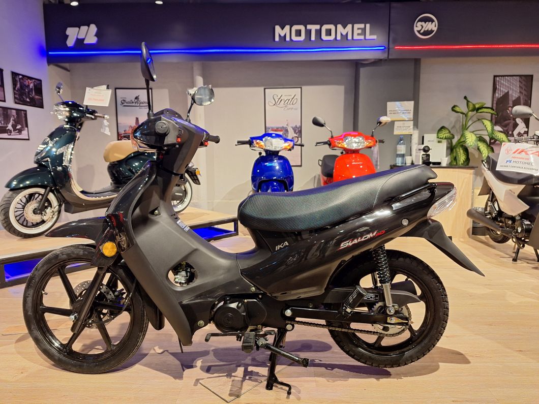 Moto Ika Slalom 110 Full