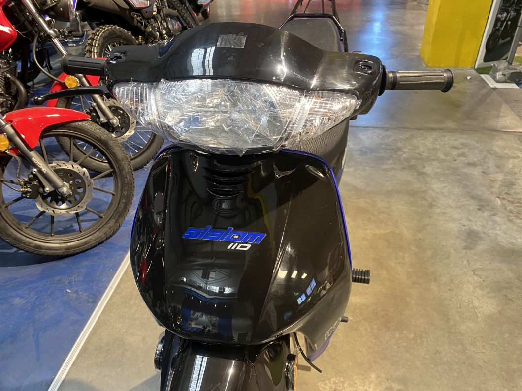 Moto Ika Slalom 110 Base
