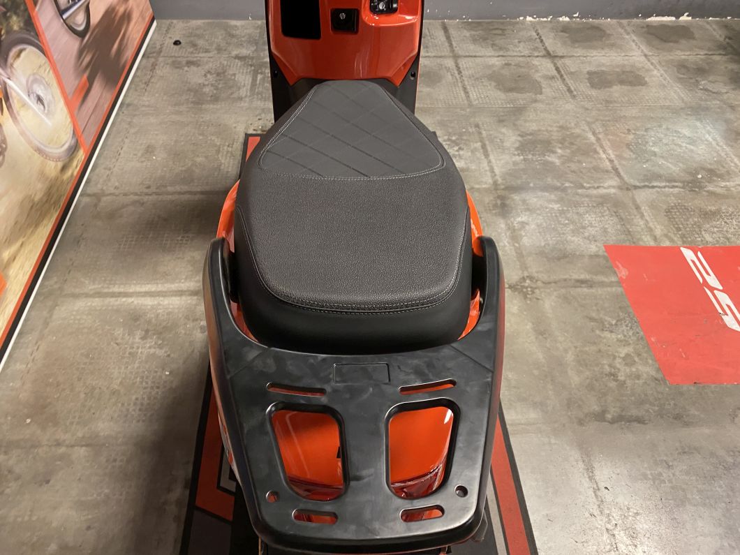 Moto Keller Exotic 150 Scooter