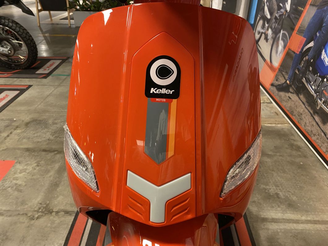 Moto Keller Exotic 150 Scooter