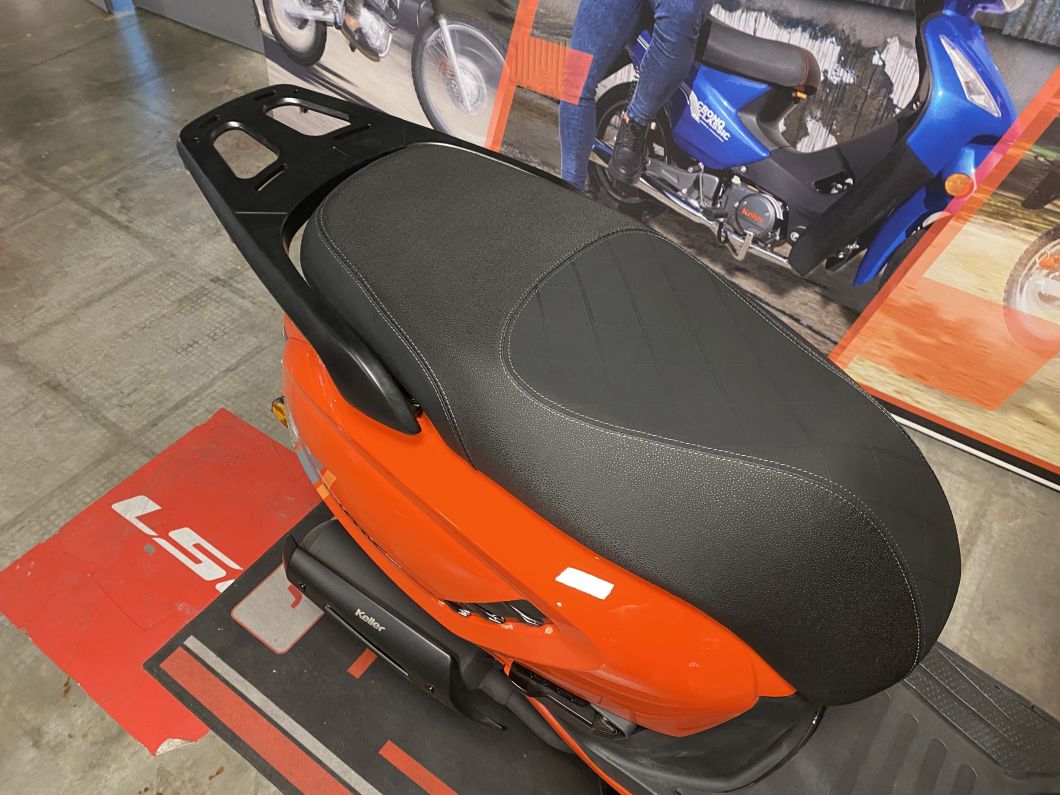 Moto Keller Exotic 150 Scooter