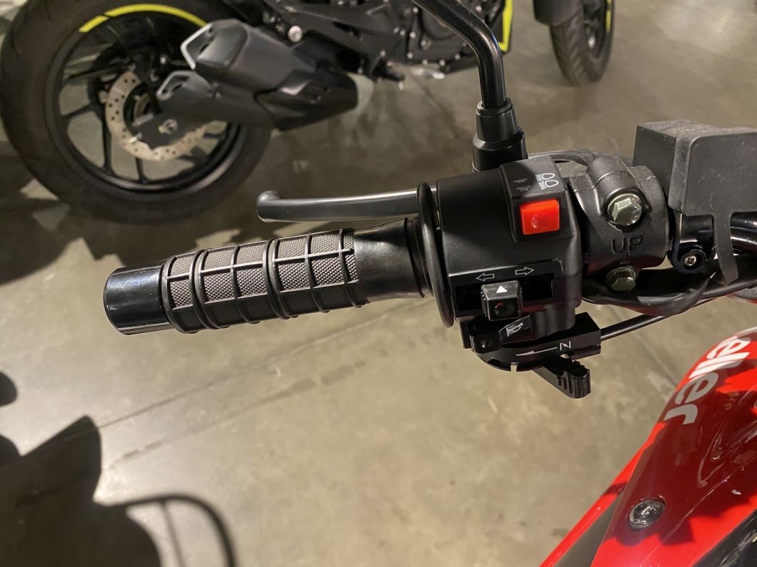Moto Keller Miracle 150 usada 2026 50km int 1M