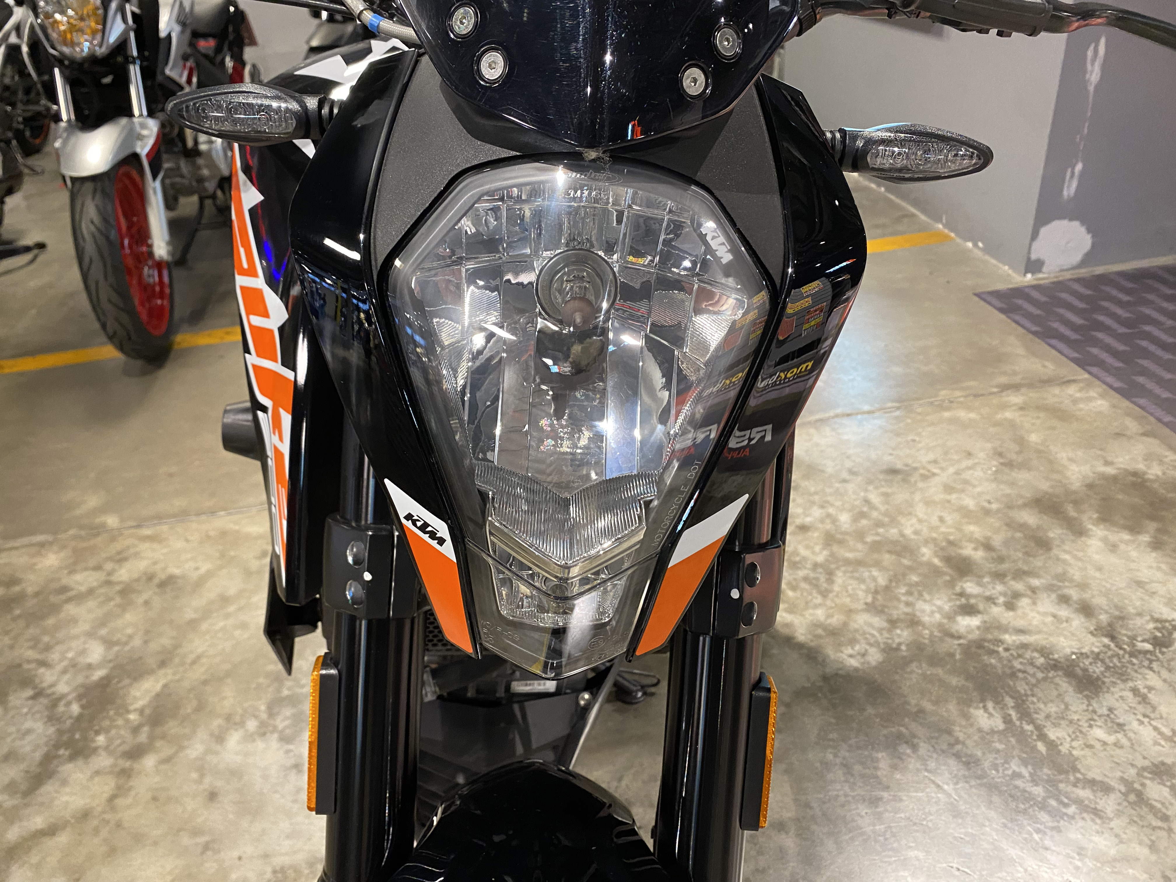 Moto Ktm Duke 200 usado 2022 con 7500km