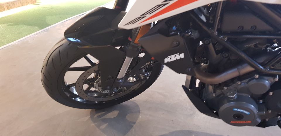 Moto Ktm DUKE 390 usado 2023 con 3800km int 47018