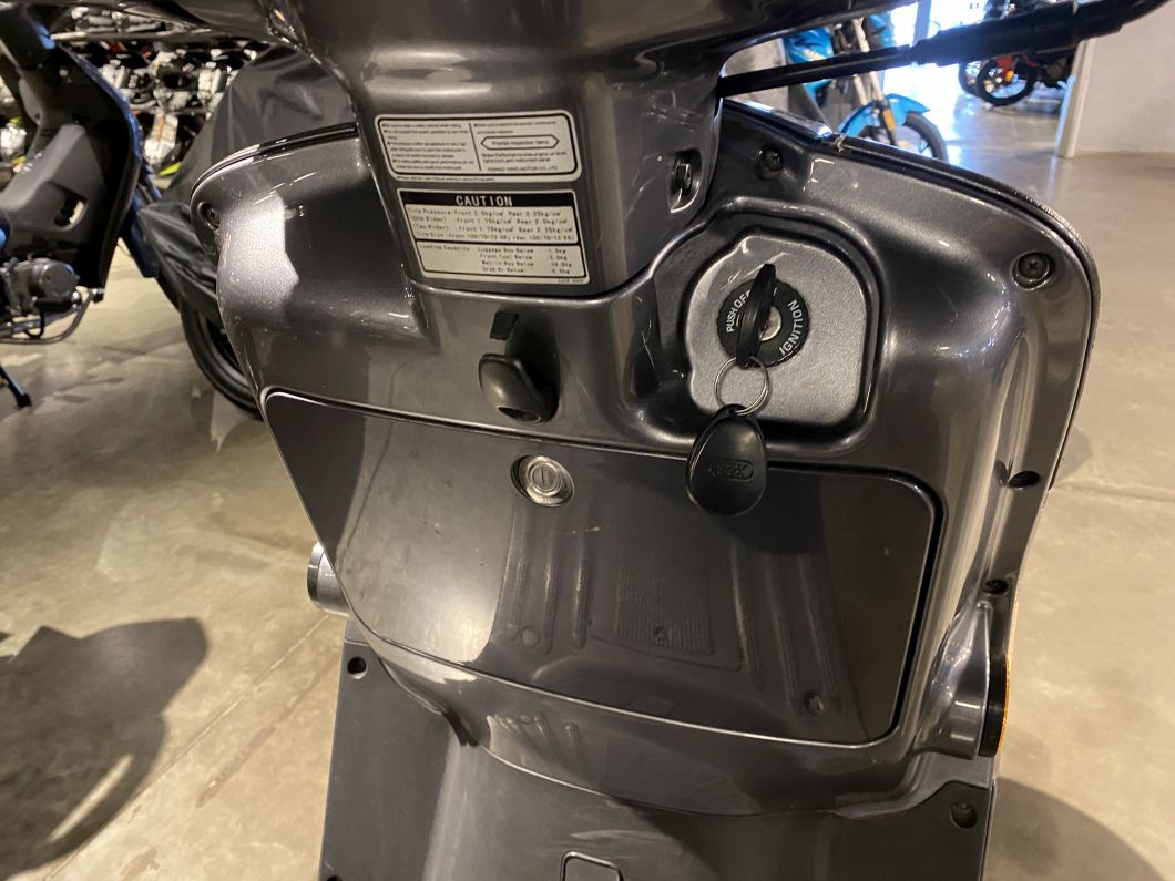 Moto Kymco Like 200 usado 2018 con 9100 km 1M