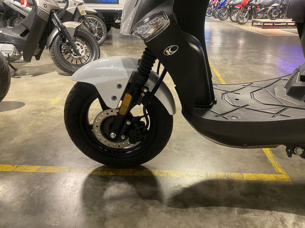 Moto Kymco Agility 125 usado 2024 con 1953 km 1M