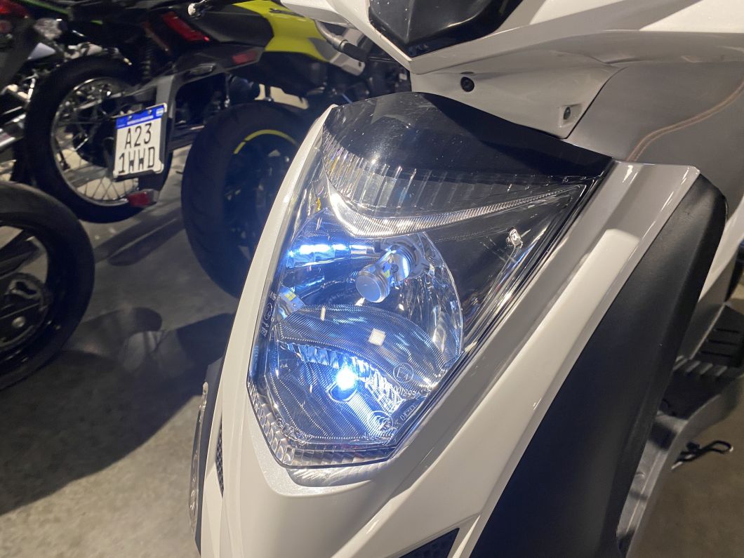 Moto Kymco Agility 125 usado 2023 con 2700 km int 1M