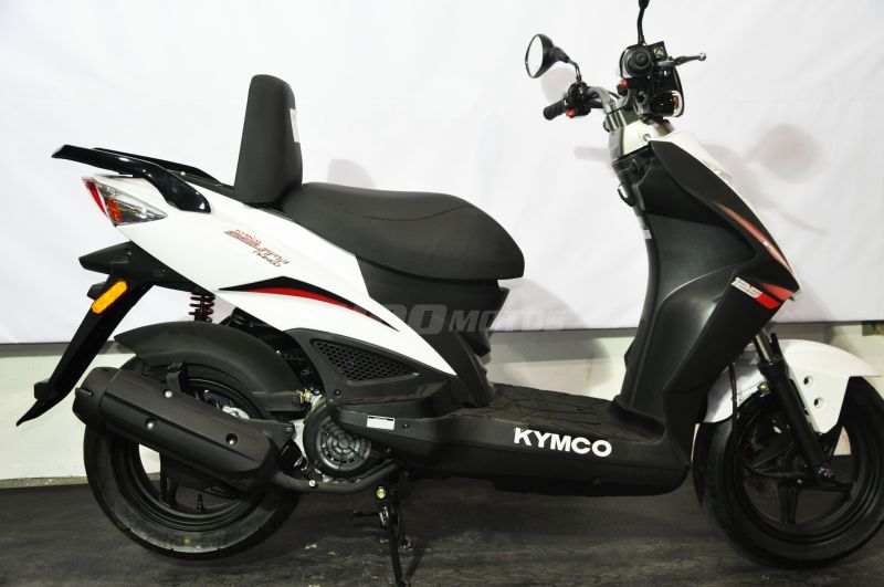 2014 Kymco Agility RS Naked 125 | motorcycle review @ Top 