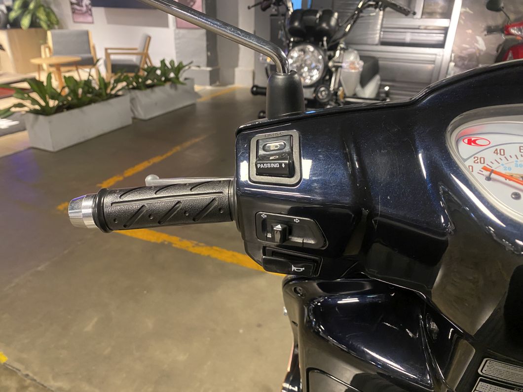 Moto Kymco Like 125 usado 2024 con 15000 km 1M int 53990