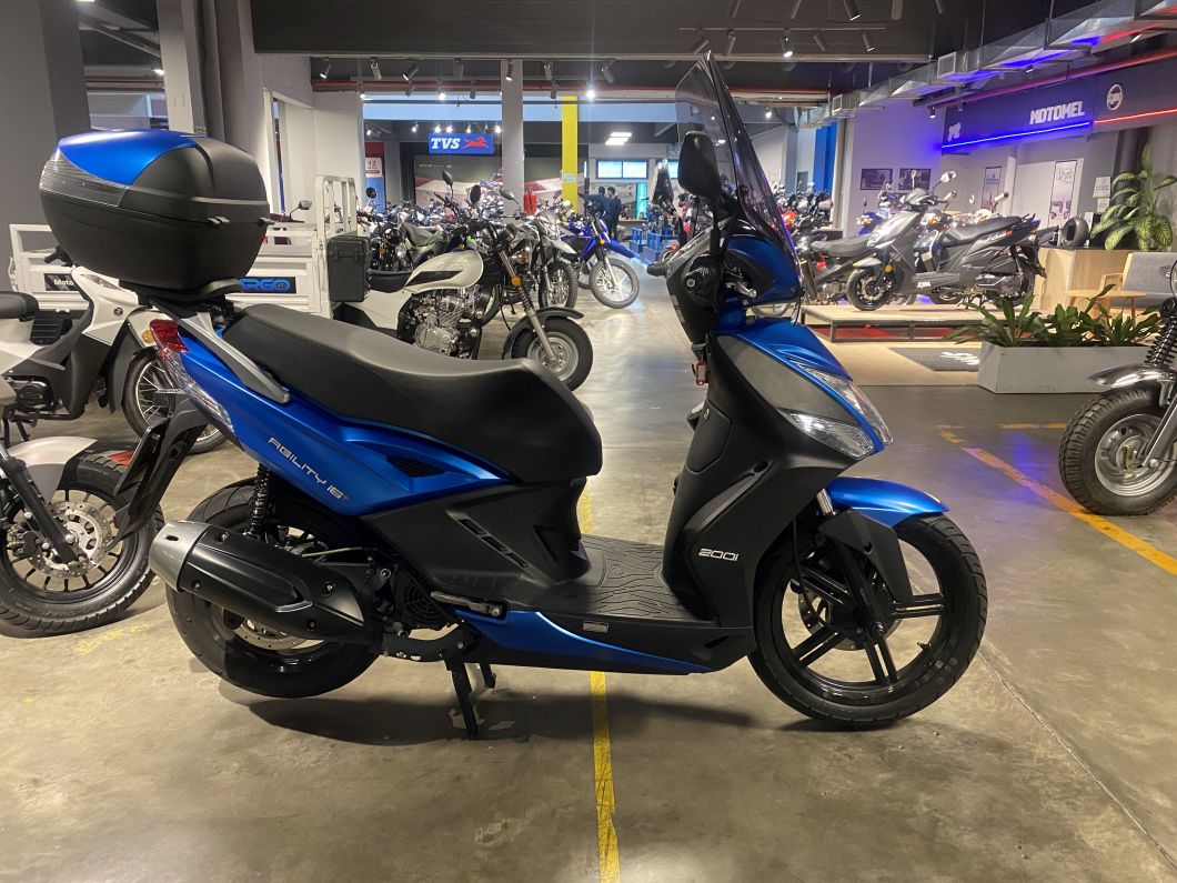 Moto Kymco Agility 200 usado 2025 con 3358 km int 53587 1M