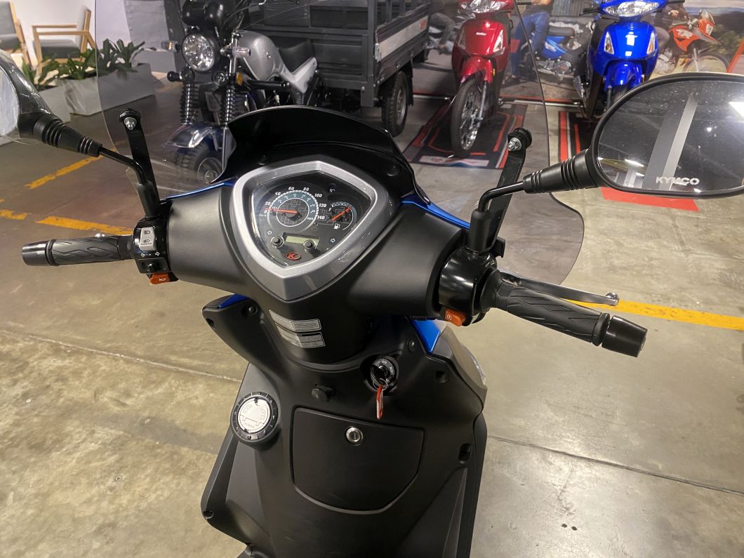 Moto Kymco Agility 200 usado 2025 con 3358 km int 53587 1M