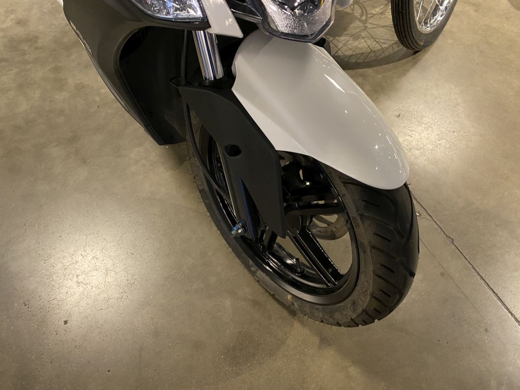 Moto Kymco Agility 200 usado 2025 con 4750 km 1M int 54033
