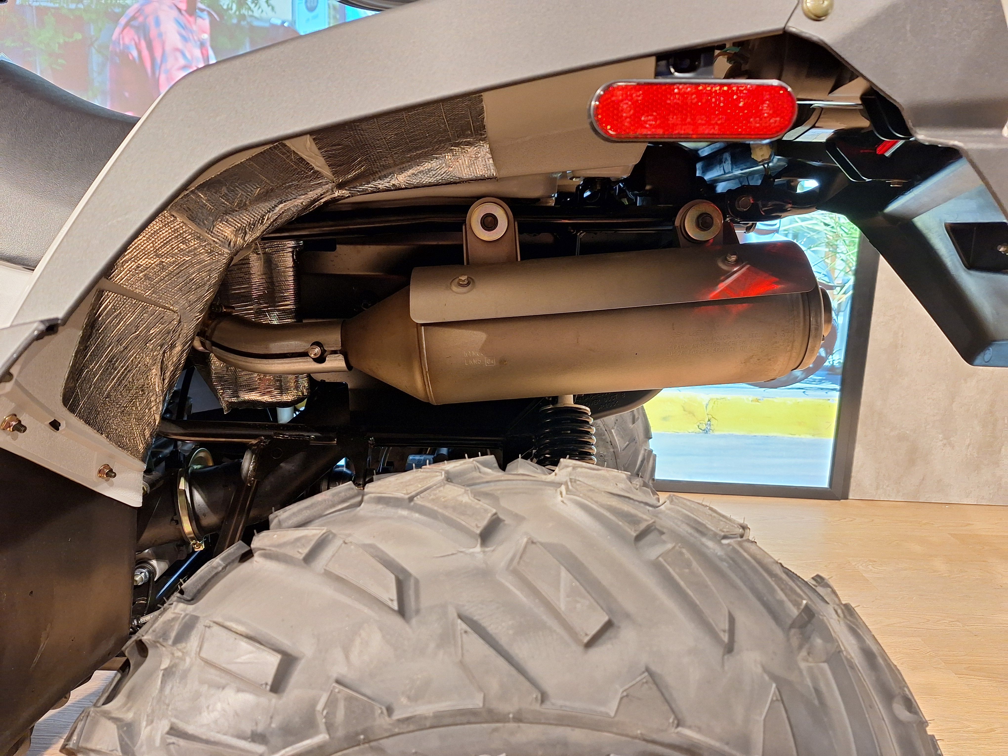 Moto KYMCO Cuatri MXU 700i
