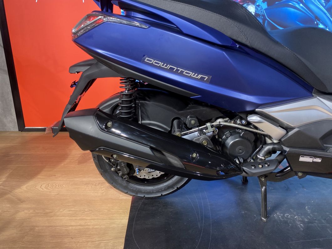 Moto KYMCO Downtown 350i ABS TCS