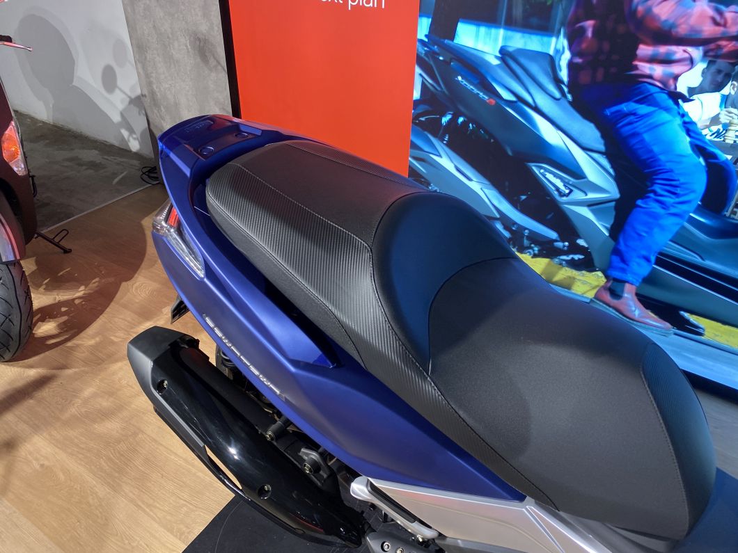 Moto KYMCO Downtown 350i ABS TCS