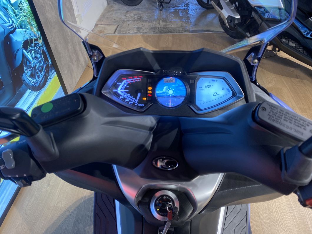 Moto KYMCO Downtown 350i ABS TCS