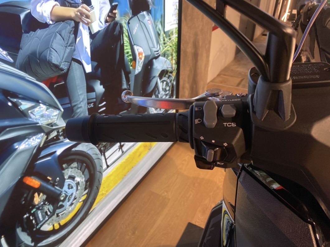 Moto KYMCO Downtown 350 GT 2026