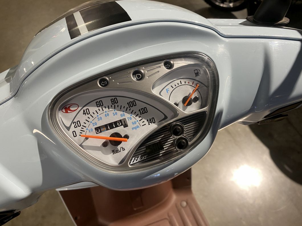 Moto Kymco Like 125 usado 2025 con 3000 km 1M