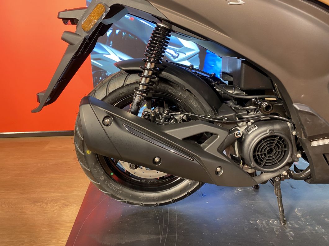 Moto KYMCO New People S 150 Fi