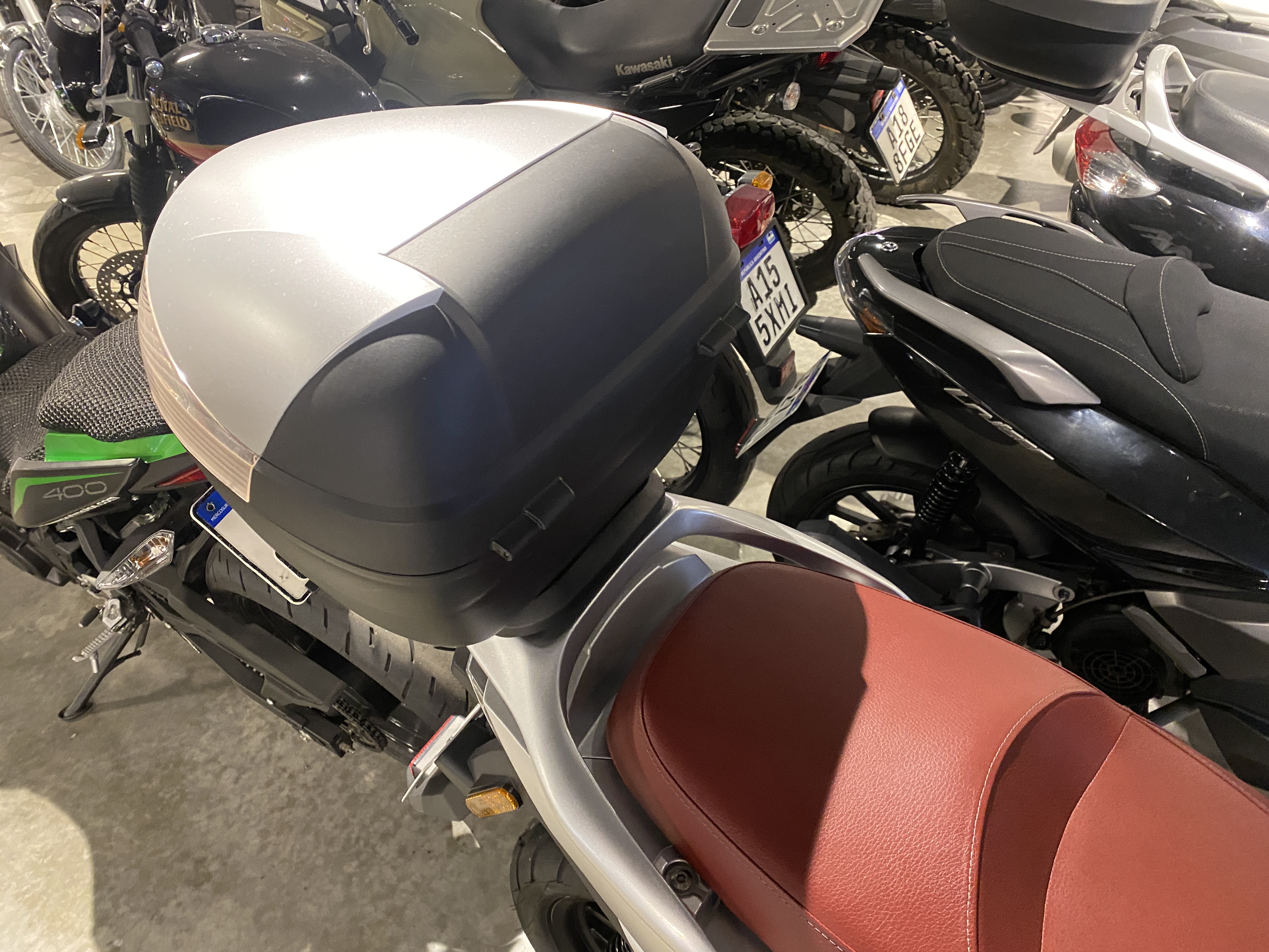 Moto Kymco People 150 usado 2026 con 750 km 1M
