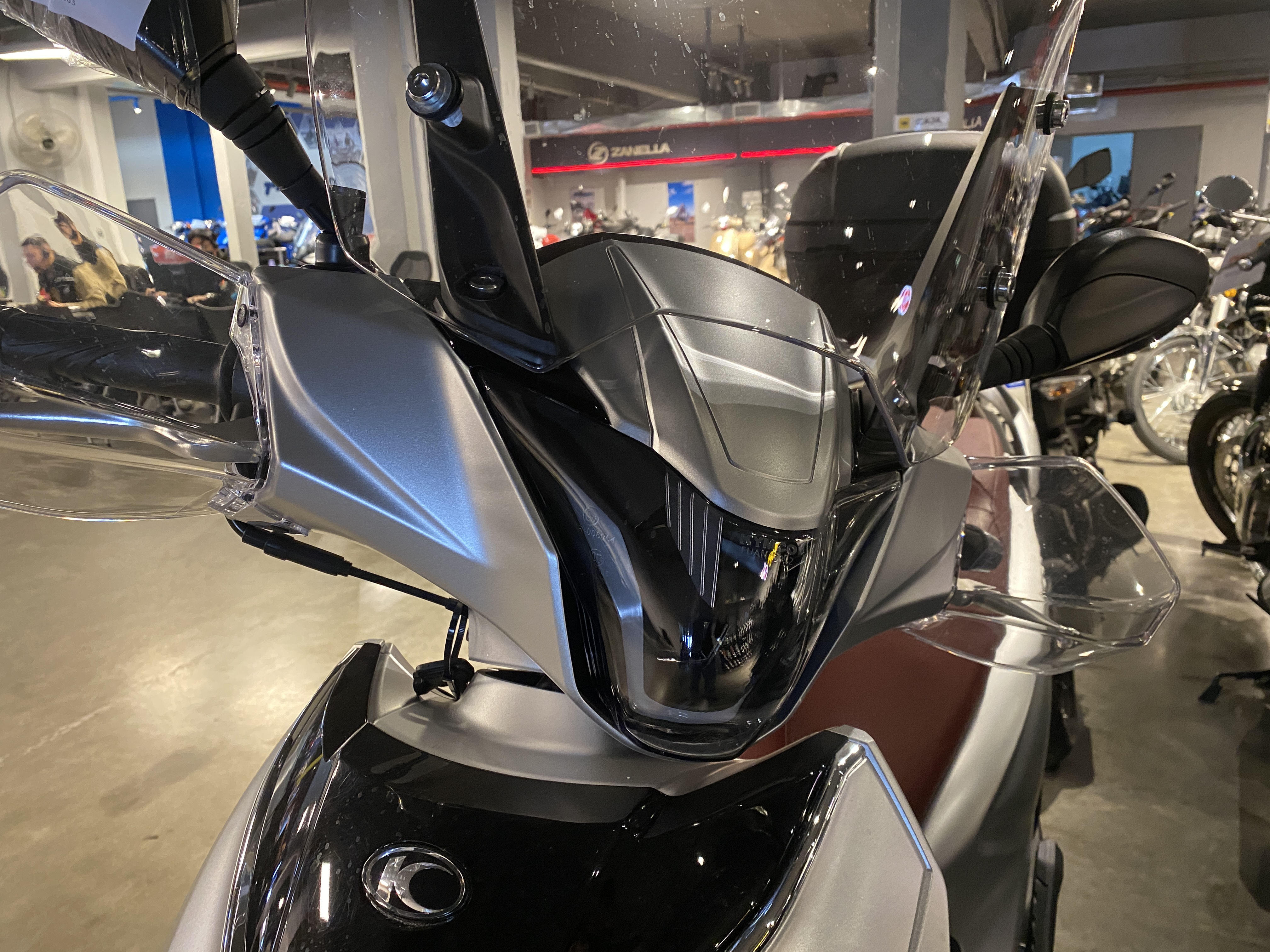 Moto Kymco People 150 usado 2026 con 750 km 1M