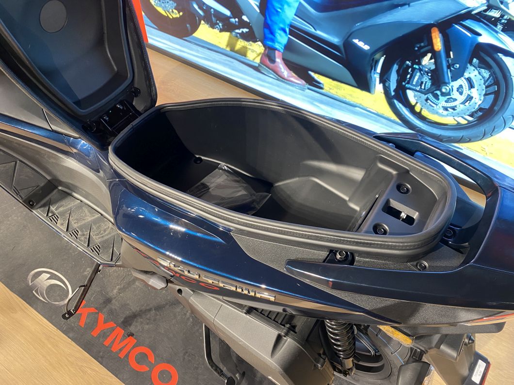 Moto KYMCO Skytown 150 